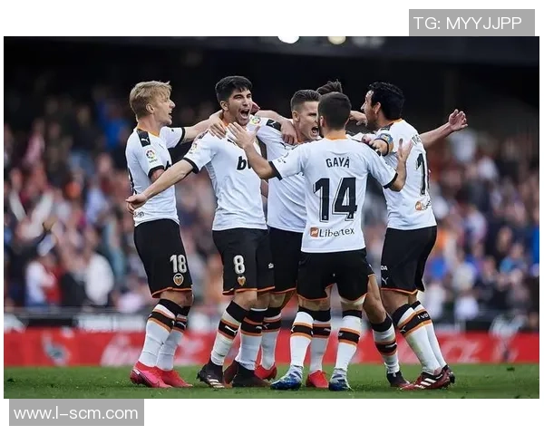 足球明星精彩瞬间视频剪辑集锦让你领略球场风采与激情对决